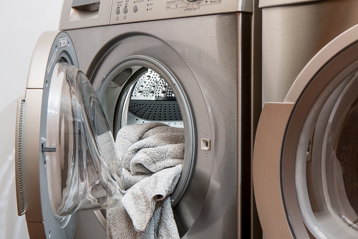 What Are the 3 Types of Laundry Business?