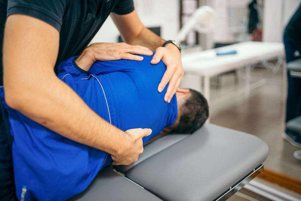 spinal health in kolkata your guide to chiropractic care